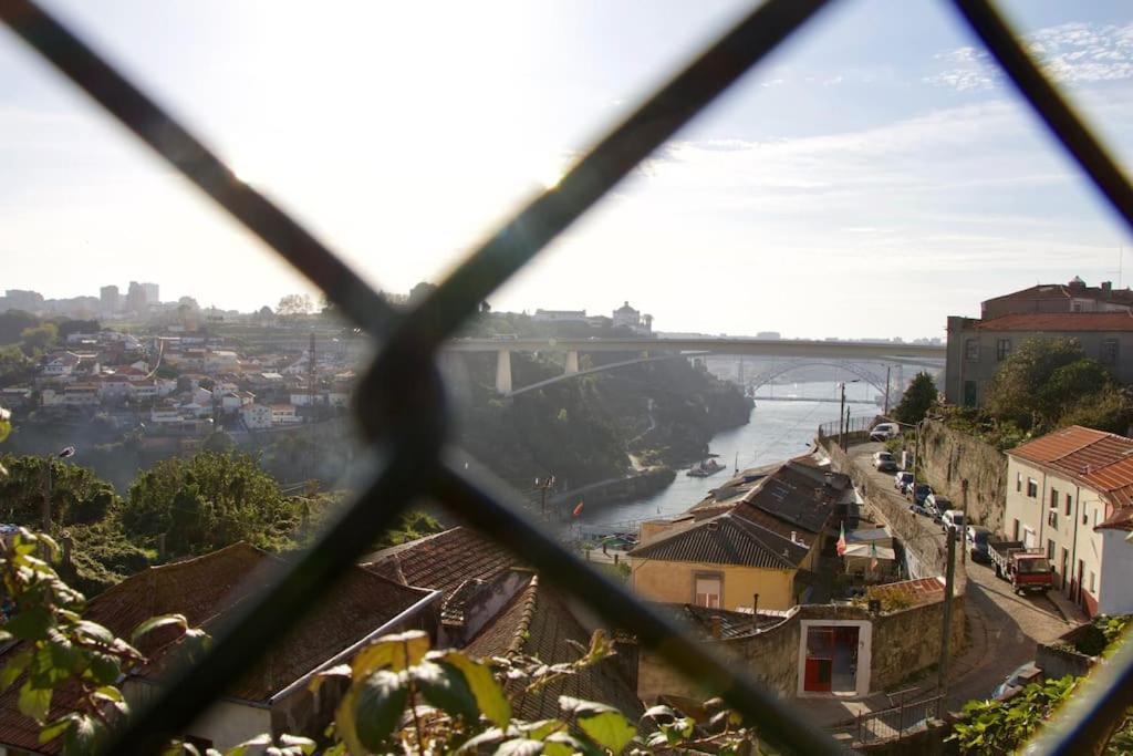 ポルトIlhas Douro Fontainhasアパートメント エクステリア 写真
